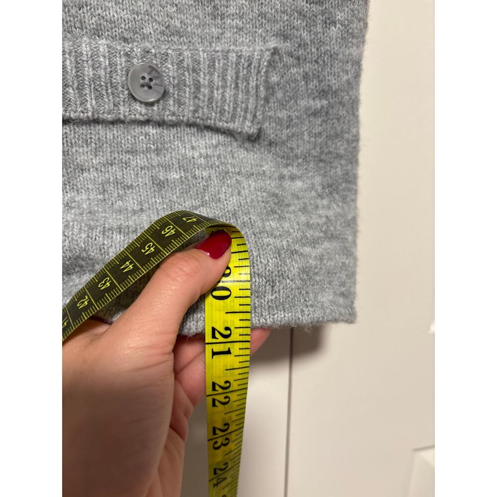 H&M Gray Short Sleeve Button Cardigan Sweater M - Picture 5 of 7
